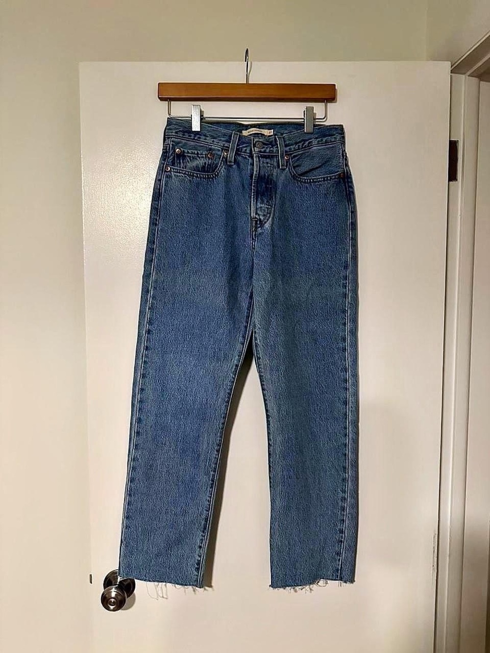 Levi's High-Rise Straight Jeans - Blue Denim